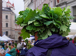 Pašreizējās prognozes: Jāņos gaidāms mēreni silts un brīžiem lietains laiks