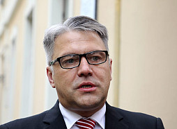 Saeimas priekšsēdētāja: Tiesībsargam jāizvērtē savas spējas turpināt pildīt amata pienākumus
