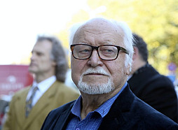 Vāc parakstus par kādas Rīgas ielas nosaukšanu Streiča vārdā