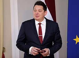 Kaimiņa krimināllietu par grāmatvedības dokumentu viltošanu turpinās iztiesāt februārī