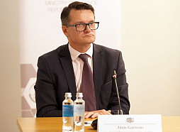 Eksperts: Epopeja ar raķetēm «Tomahawk» bija ļoti veiksmīga ASV psiholoģiskā operācija pret Krieviju