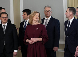AS nevilkšot «ļoti cietas līnijas» pret «Jauno vienotību» un «Progresīvajiem»