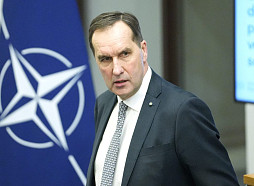 Latvijas vēstnieks NATO: Krievijas mērķis ir graut Rietumu atbalstu Ukrainai