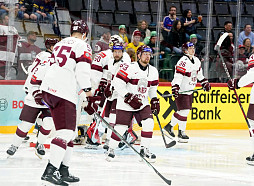 Latvijas hokeja izlase pasaules čempionātu sāk ar uzvaru pār Franciju