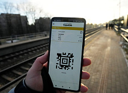 Deputāti vērtēs sabiedriskā transporta biļešu sistēmu