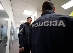 Rosina apsūdzēt uzņēmuma darbinieku par 600 tonnu minerālmēslu piesavināšanos