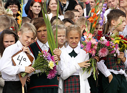 Latvijas izglītības iestādēs sākas jaunais mācību gads