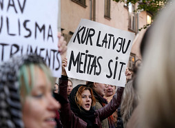 Saeimas vairākums lemj izstāšanos no Stambulas konvencijas skatīt steidzamības kārtā
