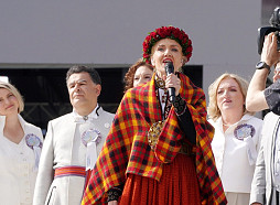 Izziņoti pirmie solisti Raimonda Paula dziesmu svētku koncertam “Manai Dzimtenei”