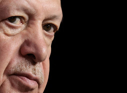 Erdogans: Karš Tuvajos Austrumos izraisījis ģeostratēģisku strupceļu