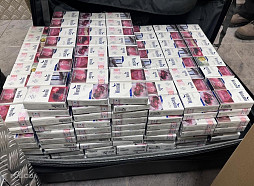 Zemgalē atrod lielu daudzumu nelegālo cigarešu, ražošanas iekārtas un transportu pārvadāšanai