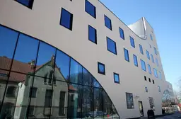 К врачу приходите с переводчиком! Новая рекомендация больницы Страдиня