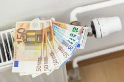 Зима близко: значительно вырастут тарифы на отопление в Риге
