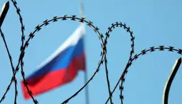 Протаранил шлагбаум и объехал «зубы дракона»: литовец пытался прорваться в Россию