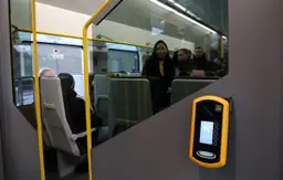 «Общественный транспорт — только для богатых?» В сети возмущаются стоимостью билетов на поезд