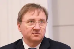 Судя по декларации, ректор ЛУ активно торговал акциями — на 310 000 евро