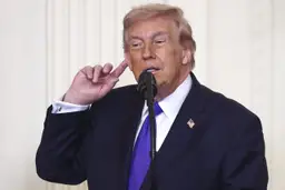Трамп подписал указ о сокращении числа прививок, рекомендованных детям