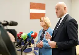Jūlijā populārākais politiskais spēks bijis AS, ZZS reitings noslīdējis līdz 2,9%
