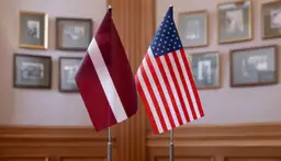 Посольство США в Латвии ищет специалиста со знанием русского языка