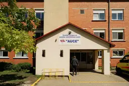 Kā teikusi Koko Šanele, no vecuma sargā mīlestība! «Tomēr vēl vairāk – rūpes un uzmanība,» piebilst centra «Auce» darbinieki