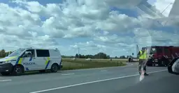 На Лиепайском шоссе произошло серьезное ДТП: движение ограничено