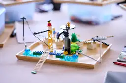 Три дня играли с Lego: мероприятие Госканцелярии возмутило публику (ФОТО)