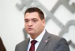 Называет людей в Риге «обезьянами»:  ответит ли Ратниекс за свои слова?
