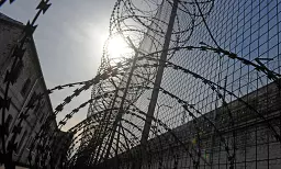 За прошлый год в местах лишения свободы умерли 32 человека; министр требует ответа