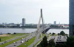 Это будет коллапс! Бизнес обеспокоен планами по частичному закрытию Ватнового моста
