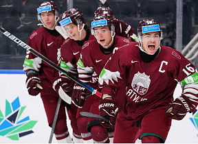Голосуем за хоккеистов! Началось народное голосование за звезду латвийского хоккея