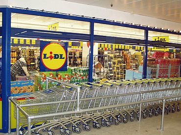 «Lidl» veikalus Latvijā gatavs atvērt pēc epidemioloģiskās situācijas uzlabošanās