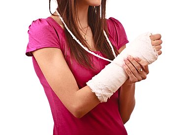 Из-за наплыва острых пациентов в Латвии перенесли плановые операции