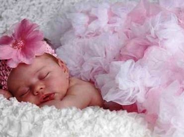 В 2026-м поднимут пособия по рождению ребёнка и по уходу за ним