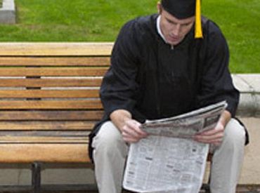 Bezdarbnieki ātrāk atgriežas darba tirgū, novērojusi NVA