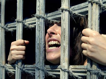 Policija atklājusi cilvēku tirdzniecību Zukula konditorejas uzņēmumā «Adugs»