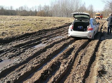 Пешком в школу — нормально это или нет? Многие считают, что 1,5 км своим ходом для ребенка — перебор