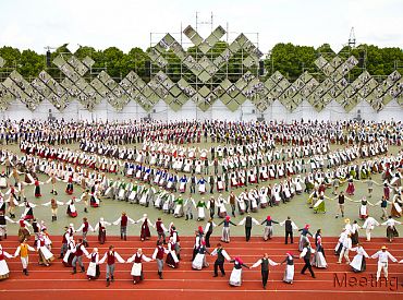 Lielākā apdrošināšanas izmaksa par Dziesmu un deju svētkos gūtām traumām — 750 eiro