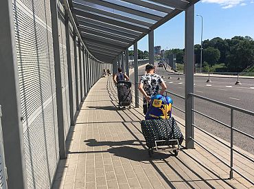 В Ивангороде напротив эстонской границы установили плакат со знаменитыми словами Путина