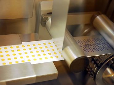 Farmācijas nozare cenšas panākt valdības pieņemtās zāļu cenu reformas atcelšanu