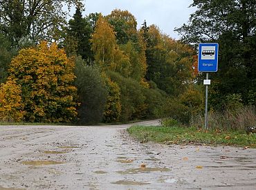 Naktī Latvijai pietuvosies neliels ciklons, pirmdien laiks būs mākoņains