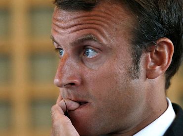 Неловко вышло: Макрон застрял в Нью Йорке, не помог даже звонок Трампу