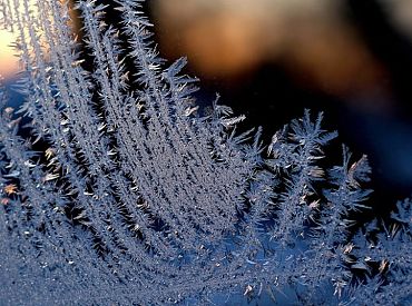 Naktī uz ceturtdienu gaidāms lielākais sals Latvijā šajā kalendārajā ziemā — vietām līdz pat -25 grādiem!