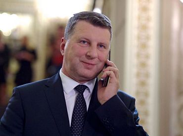 Bijušā Valsts prezidenta Vējoņa pensija pērn pārsniegusi 86 000 eiro