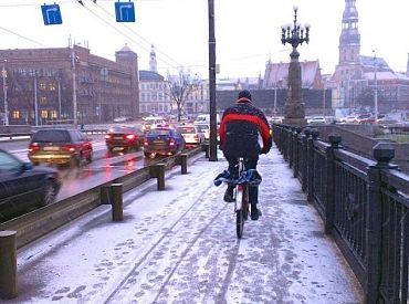 Pirmdiena būs mākoņaina, vietām nesot nelielu lietu