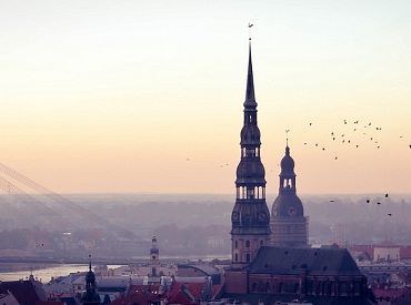 Nedēļas pēdējā darba diena būs apmākusies un decembrim silta