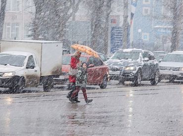 В ночь на воскресенье во многих местах ожидается снегопад и гололед