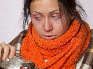 Pagājušajā nedēļā gripa laupījusi viena cilvēka dzīvību; slimības intensitāte samazinās