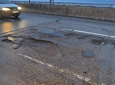 Latvijas valsts ceļi допускает, что в этом году сезон дорожного ремонта начнется раньше