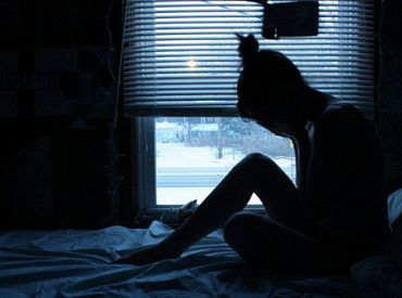 Пьяная женщина напала с ножом на мужа: ЧП в Лимбажском районе