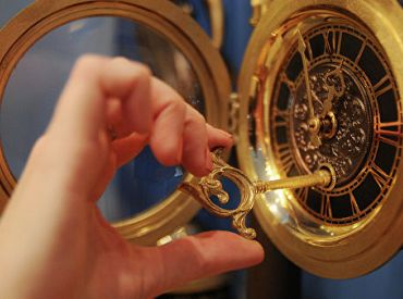 Время может быть иллюзией — учёные ищут способ доказать невозможное!